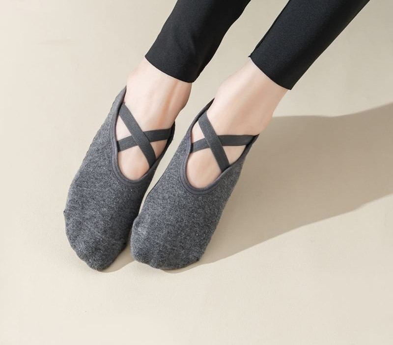 Носки для йоги и фитнеса