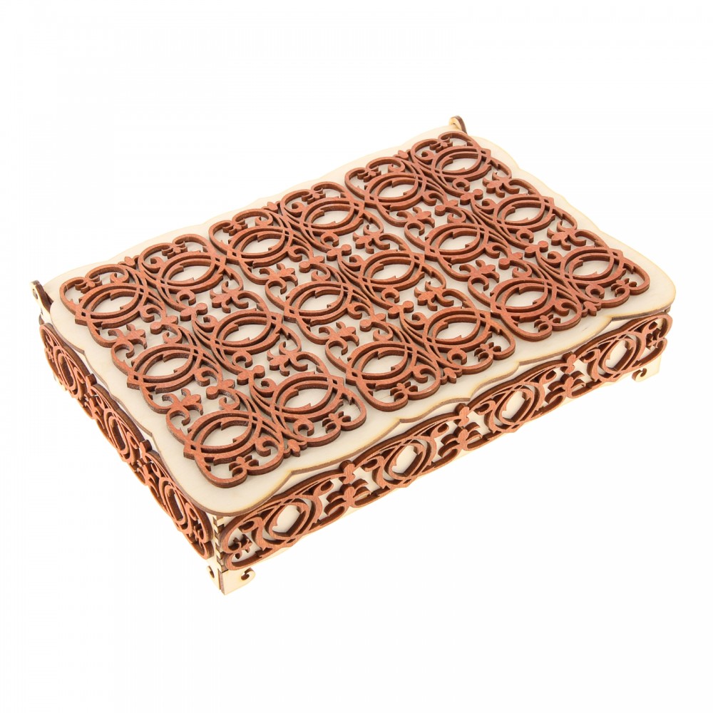 Шкатулка огромная, белая с красными резными элементами