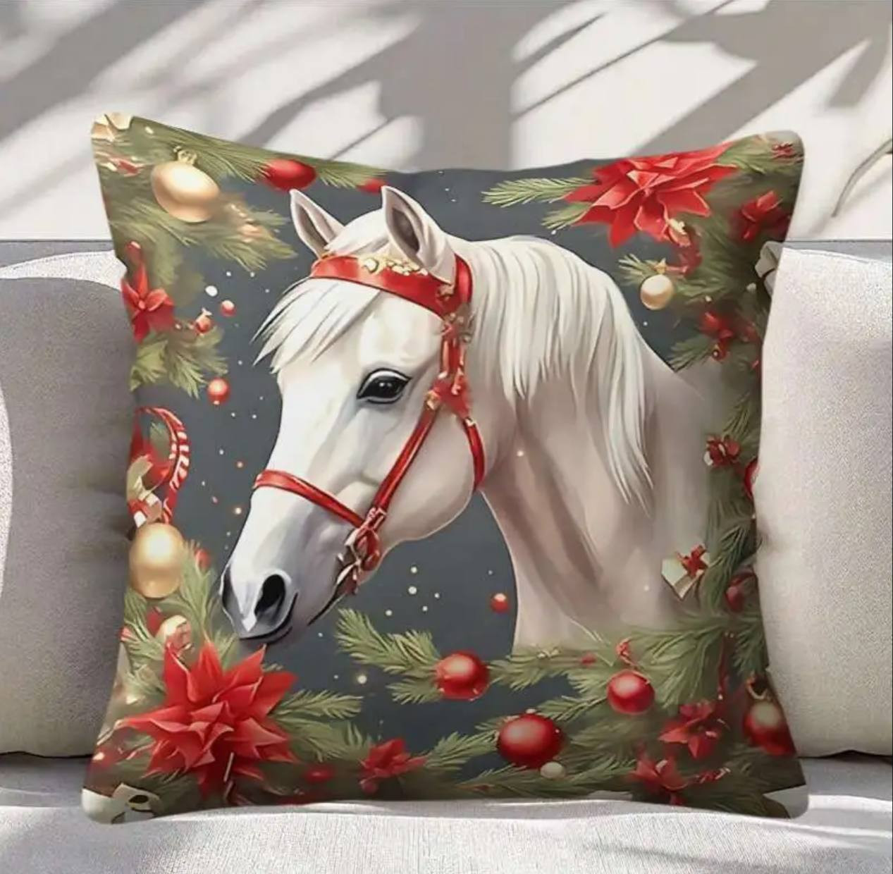 Новогодняя наволочка «Рождественский конь в рамке» | New Year Collection