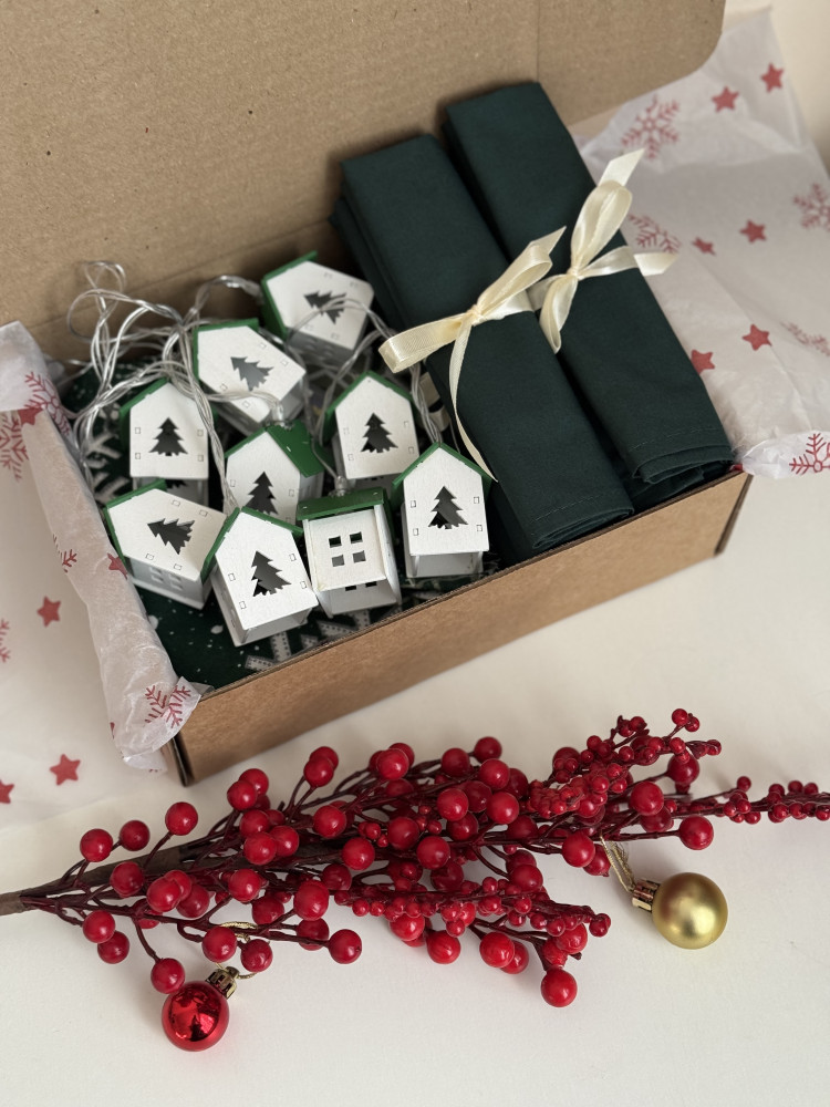 Новогодний набор для декора стола «Домик» | To Gift