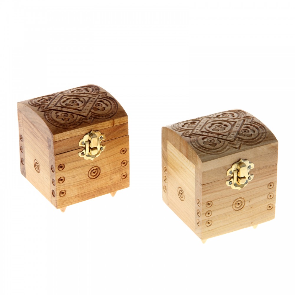 Шкатулка сундучок деревянная, ручная работа, резная, цвет в ассортименте