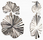 серебристый