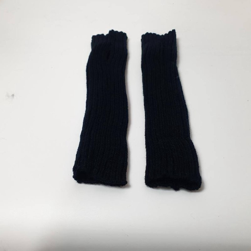 Варежки-митенки вязаные удлинённые