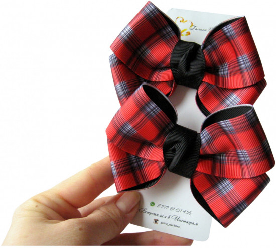 Набор бантов для волос на резинке «Red tartan»
