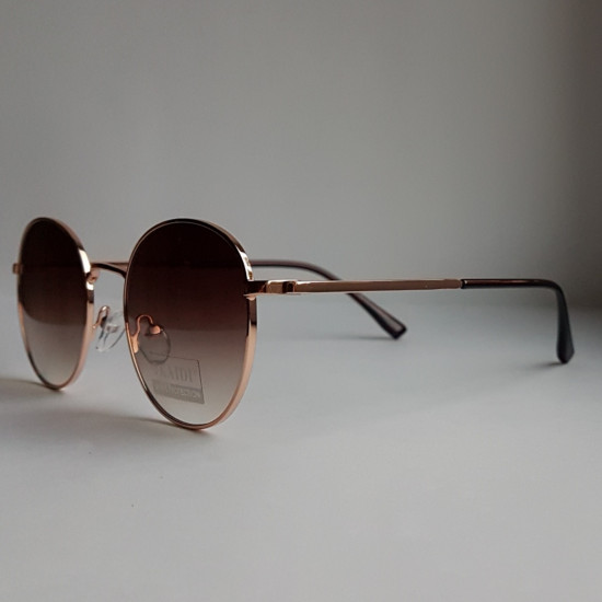 Солнцезащитные очки для женщин