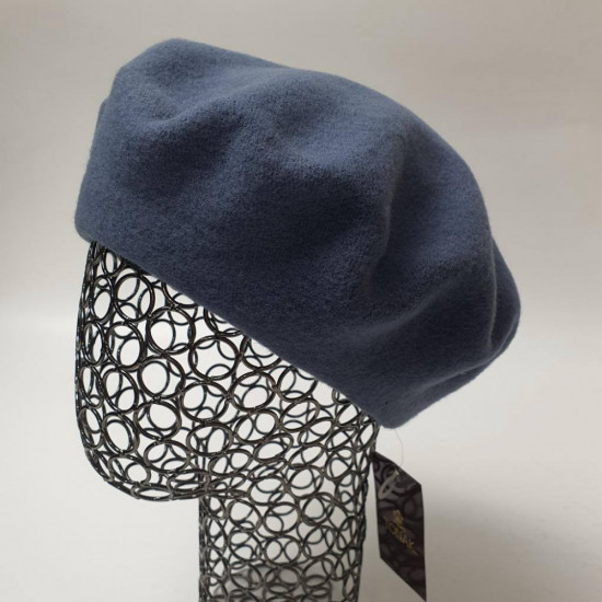 Берет однотонный кашемировый