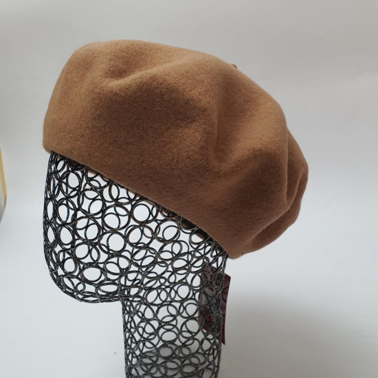 Берет женский