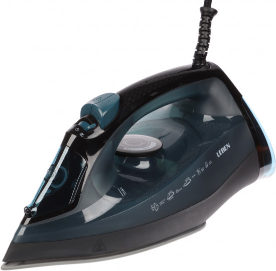 Утюг с отпаривателем