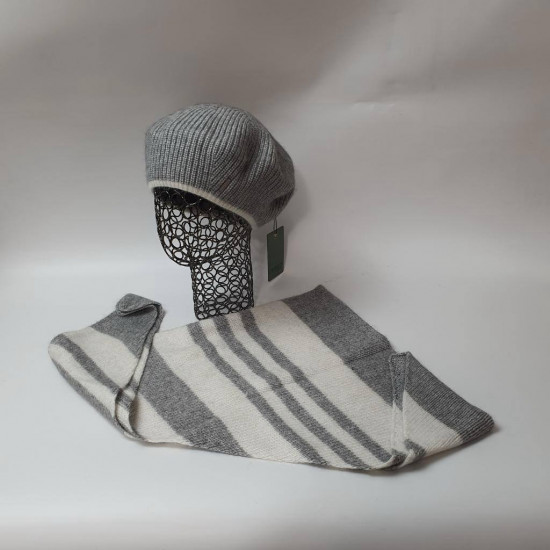 Комплект женский с беретом и бактусом