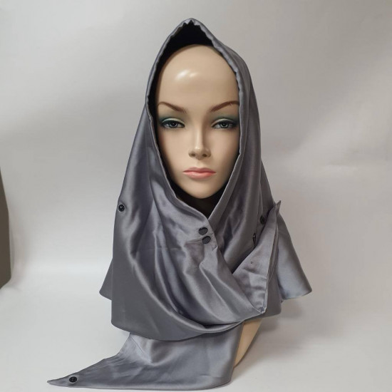 Бактус женский с глянцевой поверхность и заклепками на флисе «Fashion»