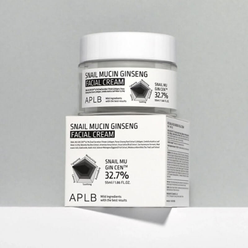 Крем для лица с муцином улитки и женьшенем «Snail Mucin Ginseng Facial Cream»