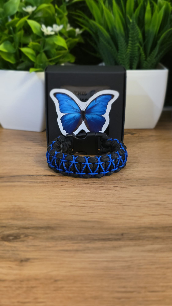 Браслет из паракорда