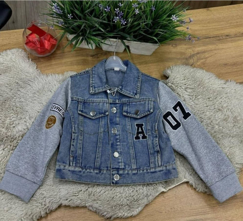 Джинсовая куртка для мальчиков