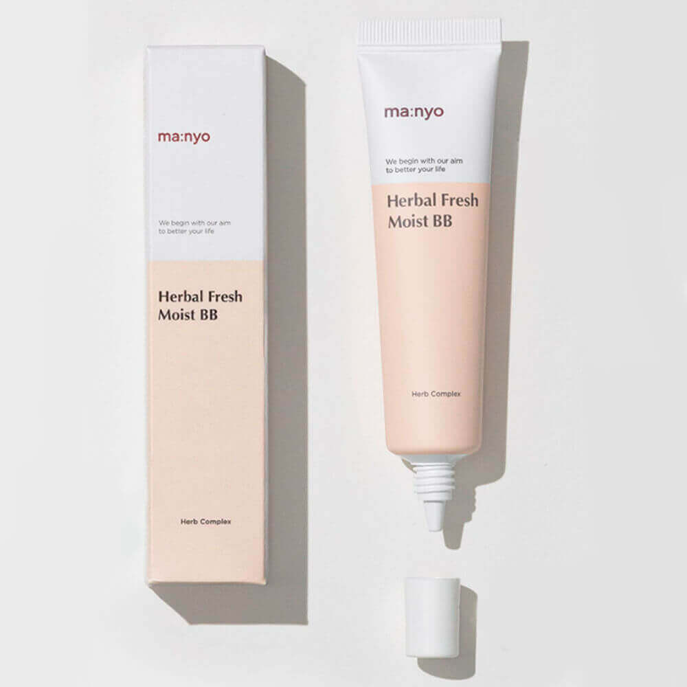 Увлажняющий органический ВВ-крем «Herbal Fresh Moist BB Cream» SPF29 PA++, оттенок Бежевый | Ma:Nyo