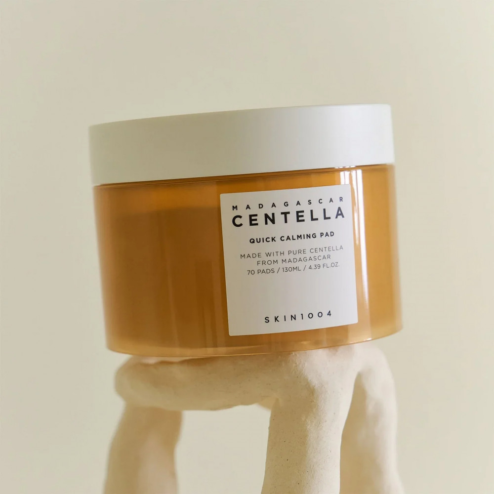 Успокаивающие тонер-пэды с центеллой «Madagascar Centella Quick Calming Pad» | Skin1004