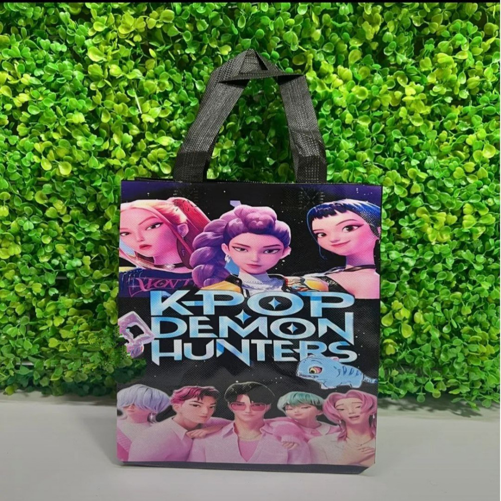 Подарочный пакет «K-pop Hunters»