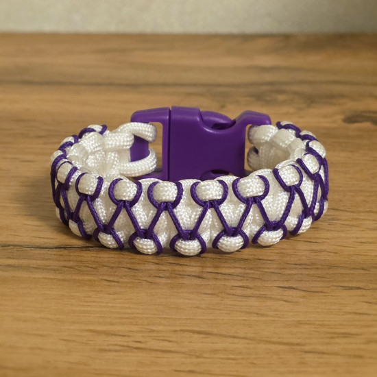 Браслет из паракорда