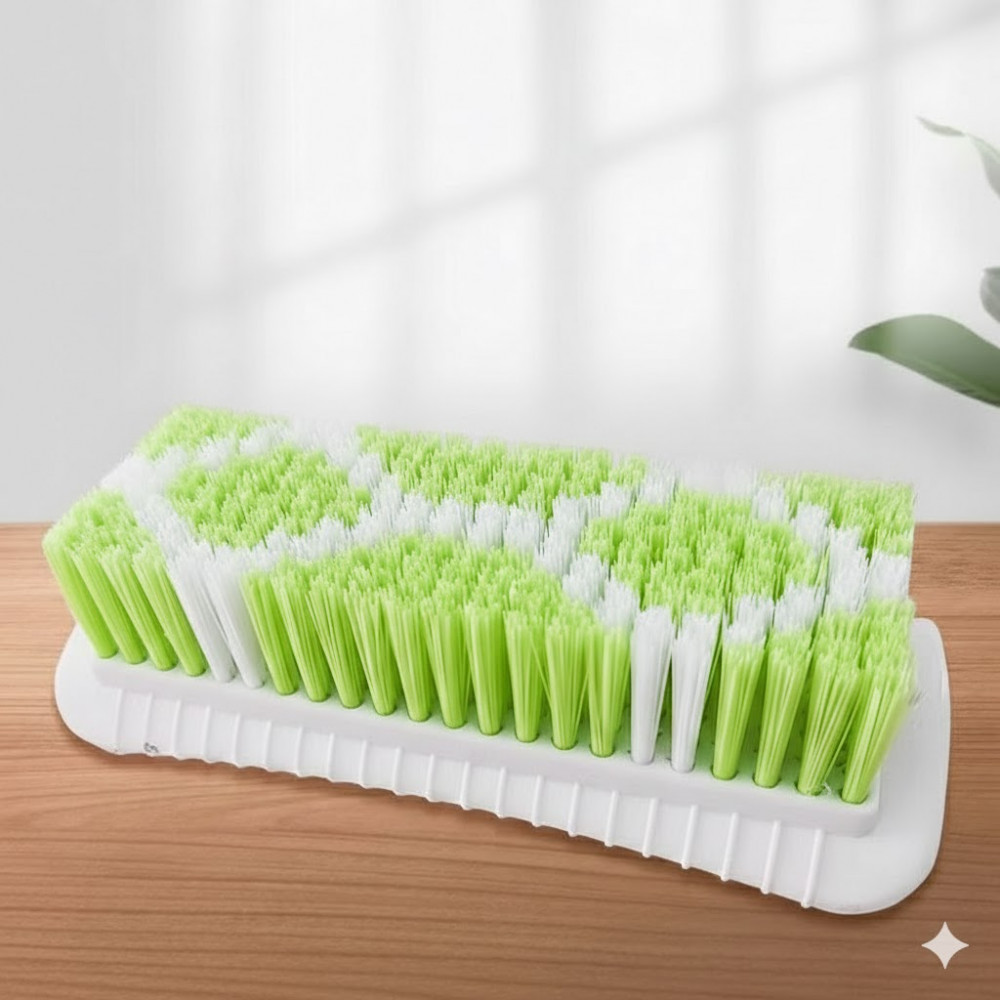 Щетка для стирки и чистки одежды и ковров с плотной гибкой щетиной