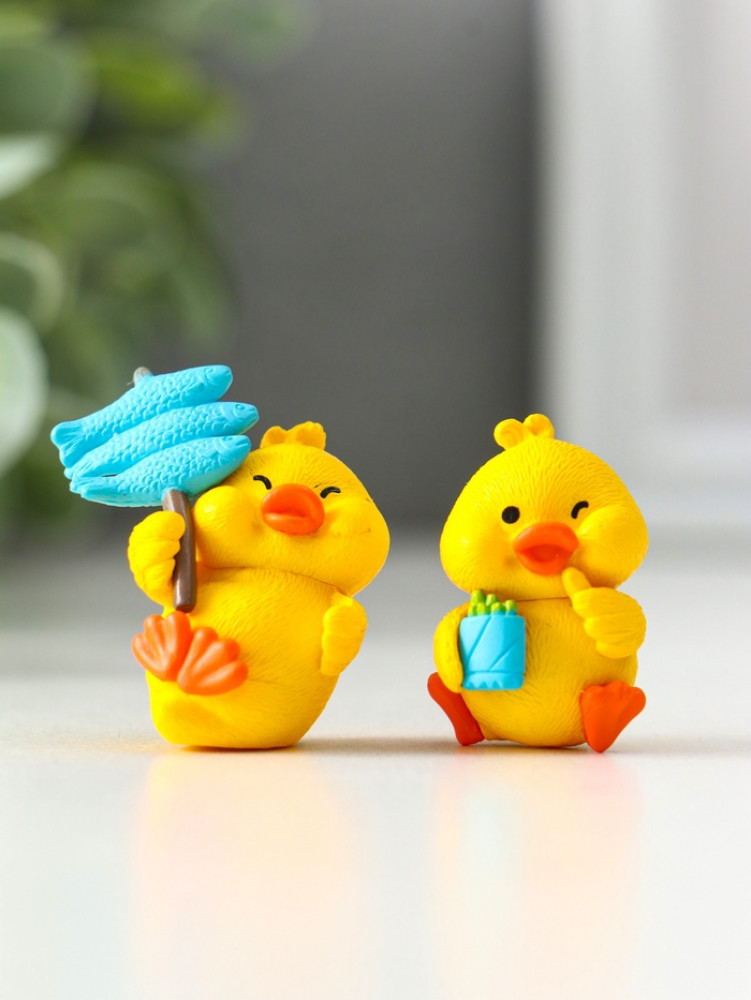 Набор фигурок «Цыплята и хобби»