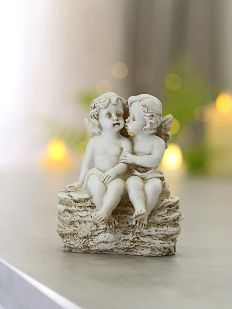 Фигурка «Ангелы на камешке»