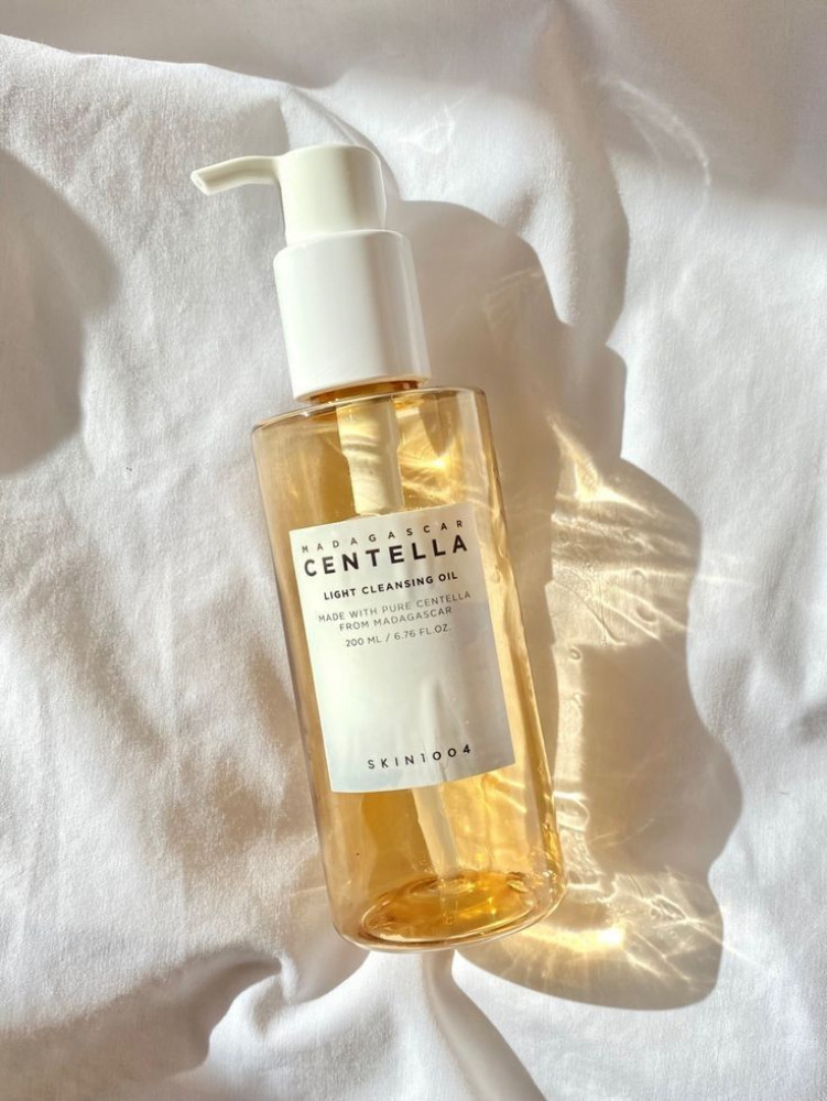 Гидрофильное масло «Madagascar Centella Light» | Skin1004