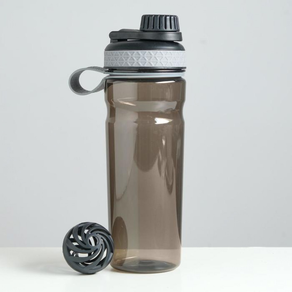 Шейкер спортивный для коктейлей и воды