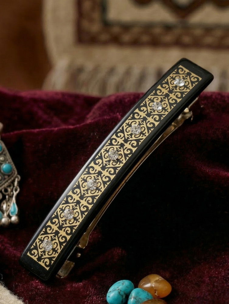 Заколка-автомат со стразами