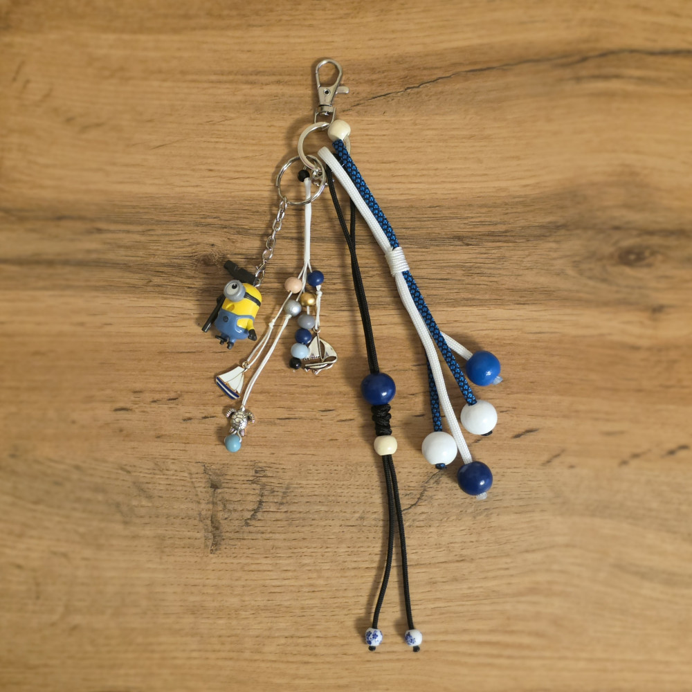 Брелок-обвес на сумку