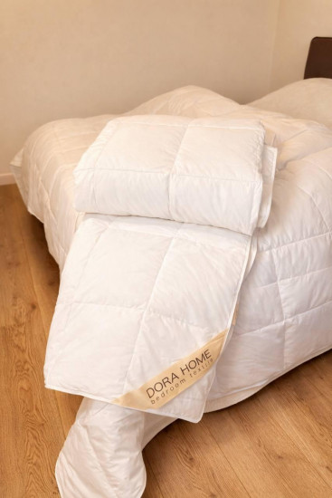 Одеяло летнее легкое из гусиного пуха