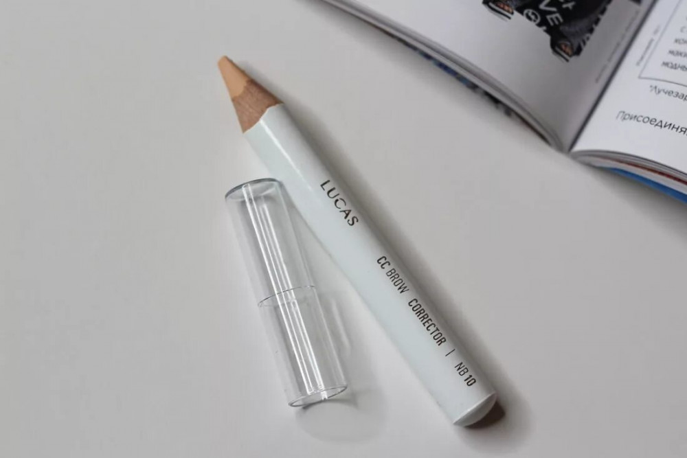 Консилер для бровей «Brow Corrector», оттенок NB10 светло-бежевый | Lucas’ Cosmetics