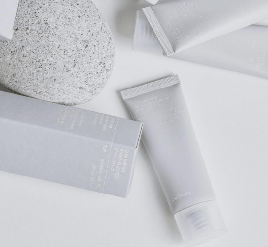 Увлажняющий солнцезащитный крем с церамидами Dual Barrier Watery Sun Cream