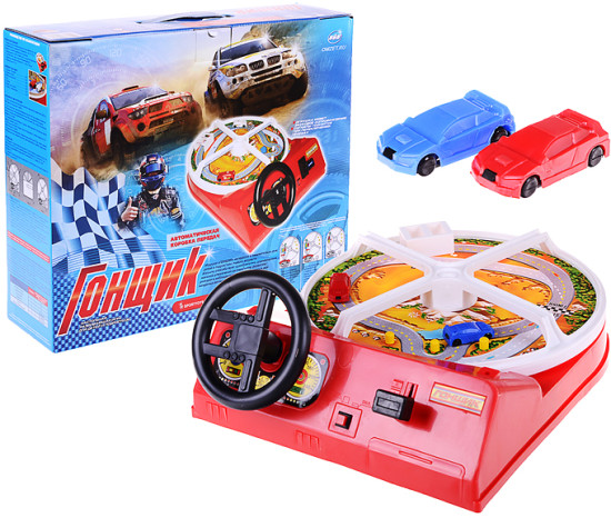 Подвижная игра «Гонщик»