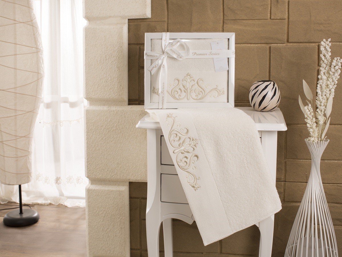 Полотенце махровое «Karna» с вышивкой Velsen (хлопок, размер 50х90) | Velsen | Karna