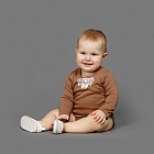 коричневый