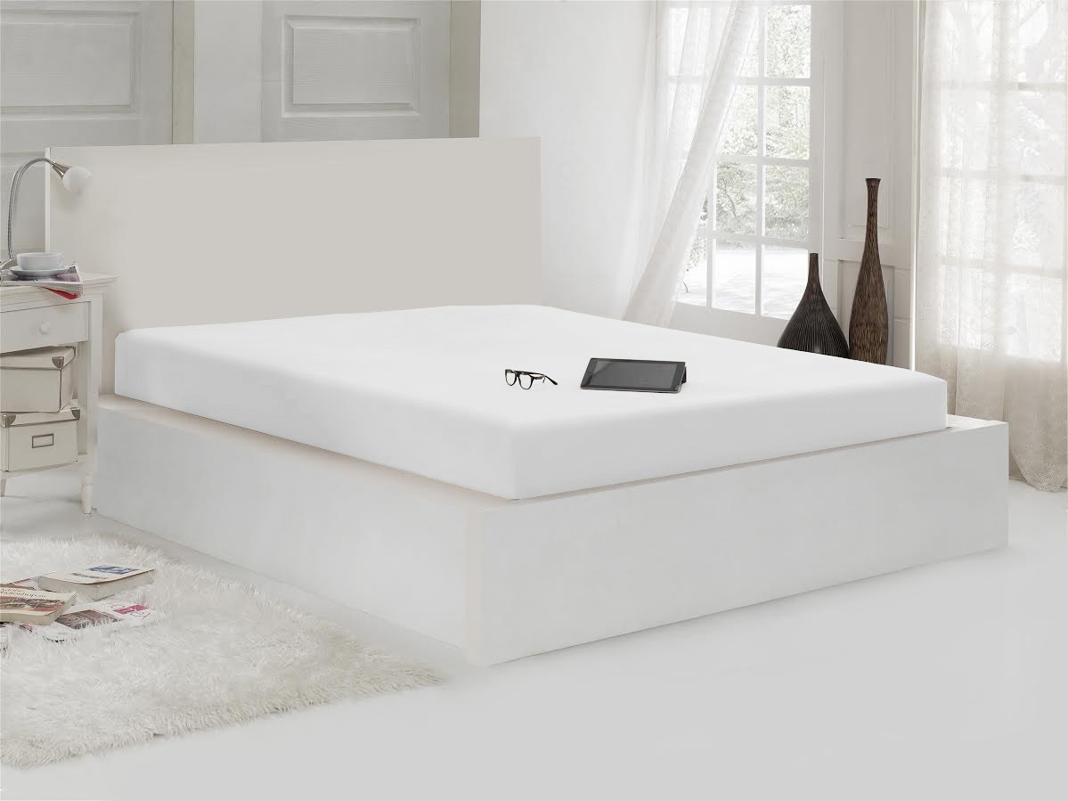 Простыня трикотажная на резинке (2-спальная, хлопок, 140x200+30 см), цвет белый | Karna | Karna