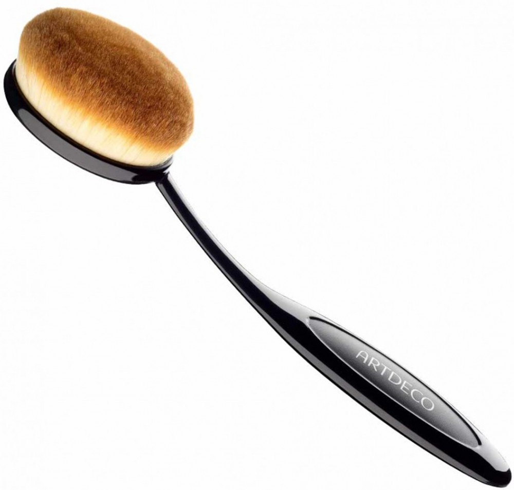 Кисть для тональных основ «Large Oval Brush Premium Quality» | Artdeco