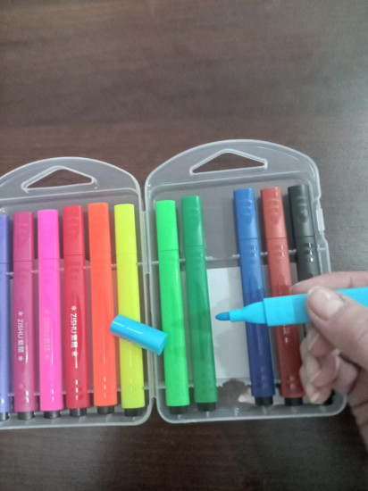 Набор фломастеров