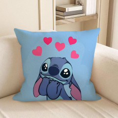Подушка декоративная «Влюбленный Стич» - Фото 1