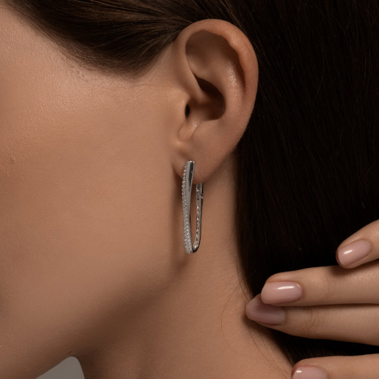 Серьги из серебра с фианитами