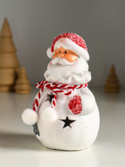 Фигурка светящаяся «Дед Мороз в шубке с помпонами» - Фото 4