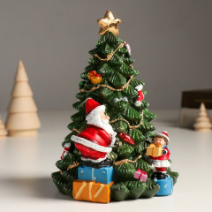 Фигурка светящаяся «Дед Мороз с помощником наряжают ёлочку» - Фото 2