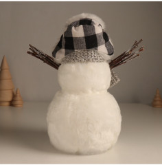 Фигурка «Снеговик в шапке-ушанке и шарфике» - Фото 3