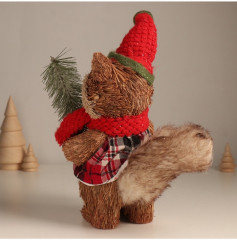 Фигурка новогодняя «Енот в колпаке с ёлочкой» - Фото 3