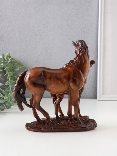 Фигурка «Лошадь с жеребёнком»
