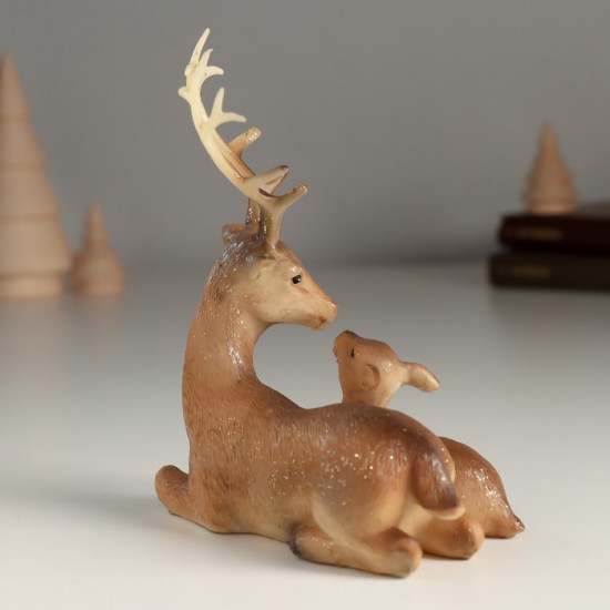 Фигурка «Олень с оленёнком»