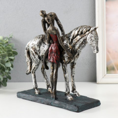 Фигурка «Поцелуй с принцем на коне» - Фото 3