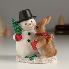 Фигурка «Снеговичок с ёлочкой и зайкой» - Фото 3