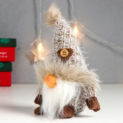 Кукла интерьерная текстильная «Дед Мороз в вязаном колпаке с мехом» - Фото 2