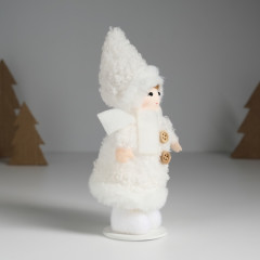 Кукла интерьерная текстильная «Малышка в барашковой шубке» - Фото 1