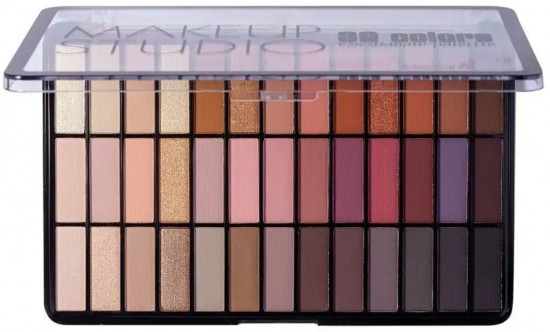 Палетка теней для макияжа и контуринга